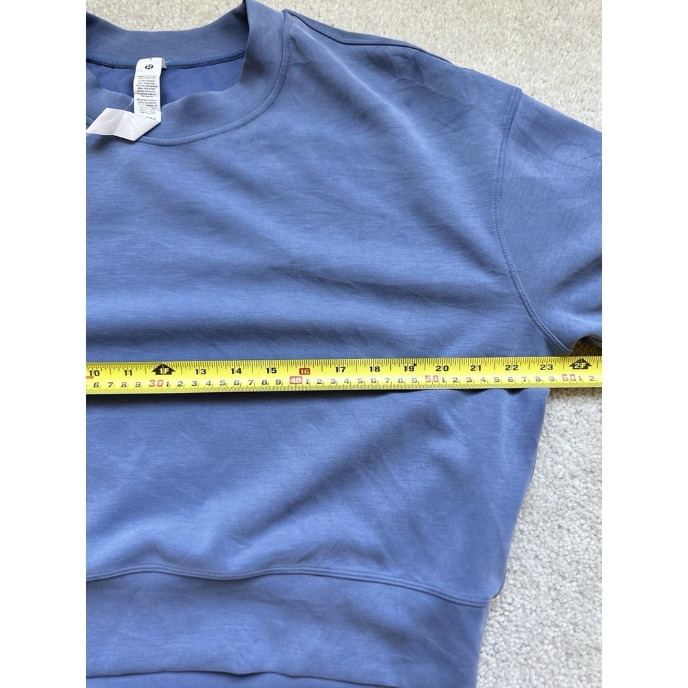 lululemon Matching Size 4 Set- Softstreme Crewneck Top & High Rise Shorts Blue - Picture 8 of 10